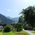 Rosenhof Aparthotel Mayrhofen