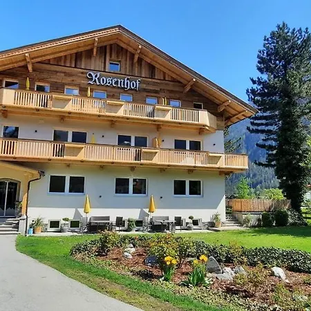 Rosenhof Apartahotel 3*