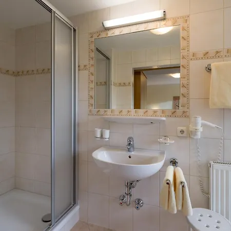 Rosenhof Apart-hotel 3*