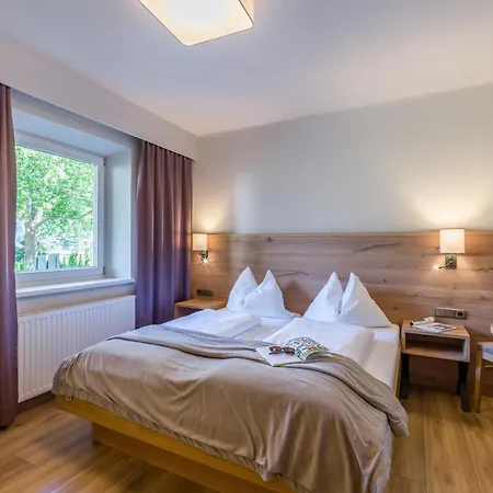 Aparthotel Rosenhof 4*