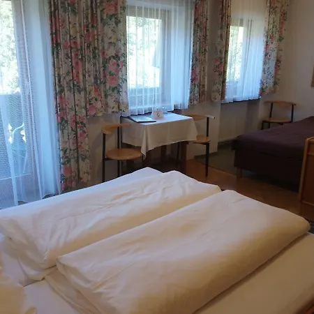 Rosenhof 4* マイヤーホーフェン