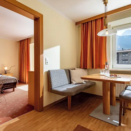 Aparthotel Rosenhof 4*