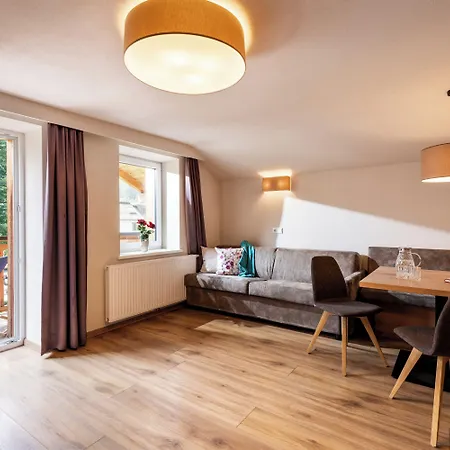 Rosenhof Aparthotel Mayrhofen