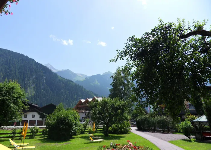 Rosenhof Aparthotel Mayrhofen