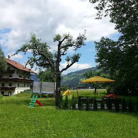 Rosenhof 4* Mayrhofen