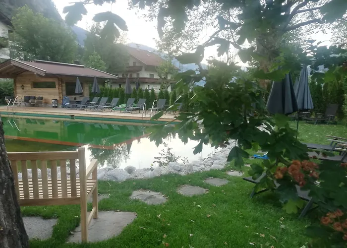 Rosenhof Apartahotel 4*